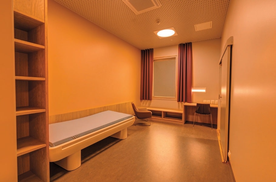 Künstliches Licht im St. Olavs Krankenhaus in Trondheim