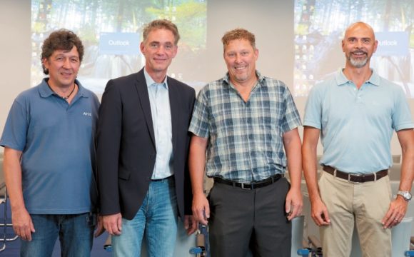 Michael Hermann (BPSG), Florian Blöchl (Münchener Rück), Lutz Wagner (Datavision) und Bernd Wanke (Panasonic)