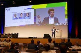 Licht in der Umkleide - eines der Themen beim Digital Signage Summit Europe 2017