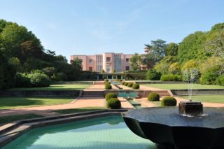 Das Museum Serralves zählt aufgrund seiner architektonischen und landschaftlichen Bedeutung zum portugiesischen Nationalerbe.