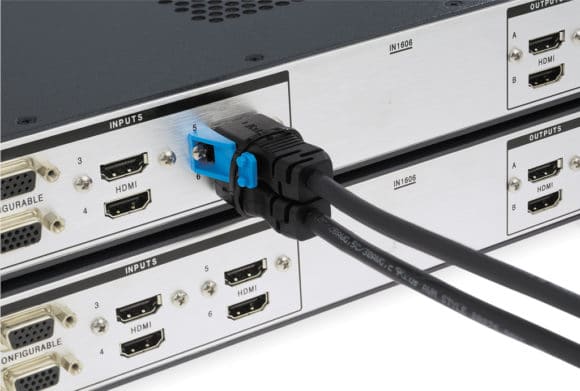 Sichere HDMI-Steckverbindung von Extron