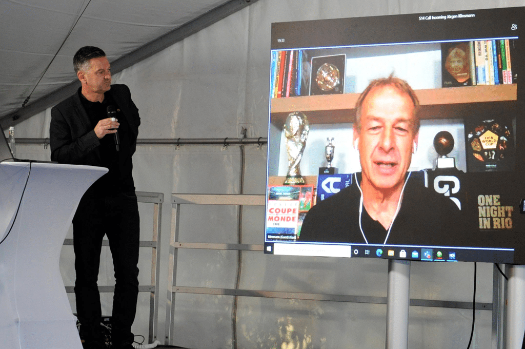 Jürgen Klinsmann als Gast durch eine Videoschalte
