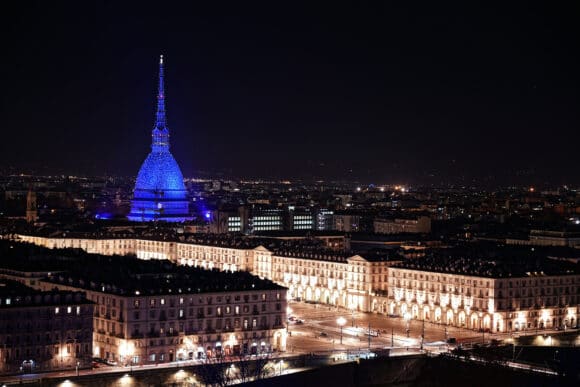 Beleuchtung der Mole Antonelliana, Turin