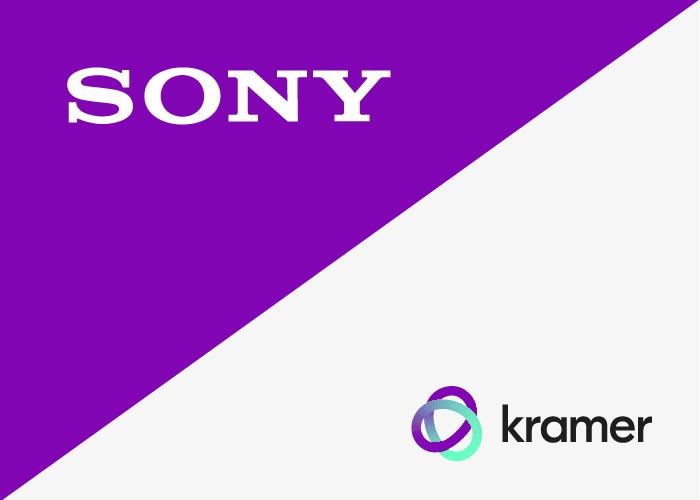 Sony-Logo in der linken Ecke und Kramer-Logo in der rechten unteren Ecke des Bildes