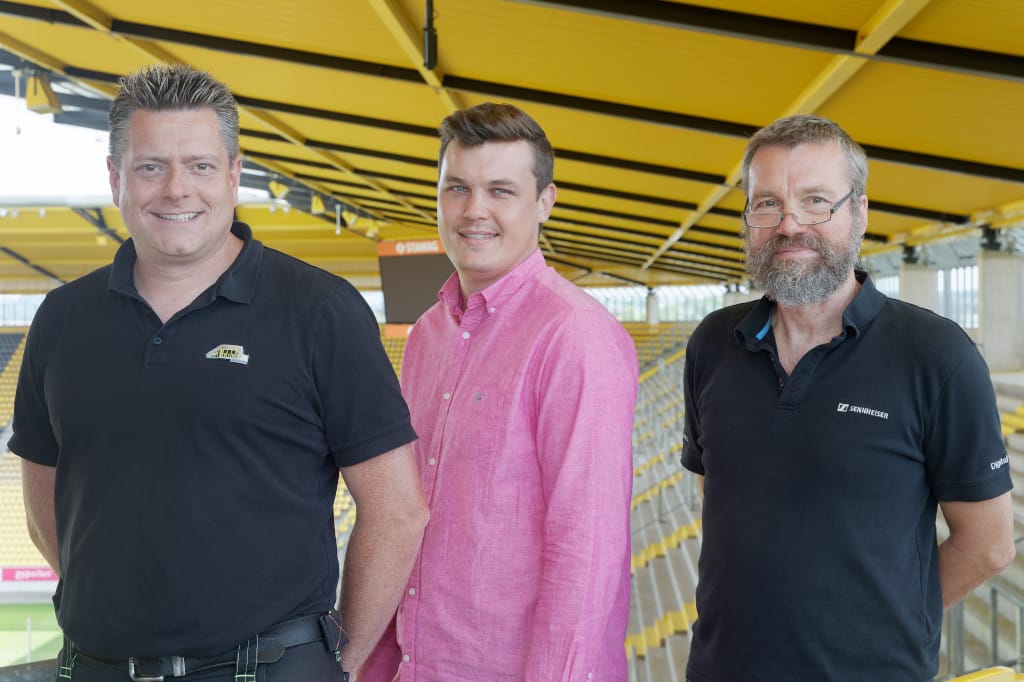 Gruppenbild im Aachener Tivoli: Stefan Reitz, Jan Knörnschild und Anselm Goertz (von links)