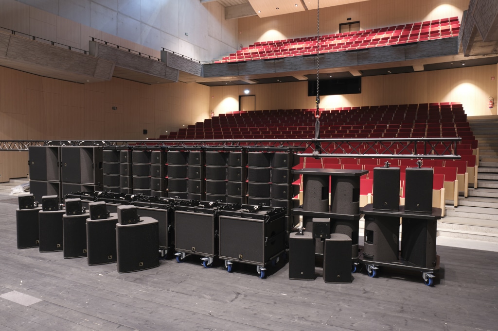 L-Acoustics-System vor der Installation