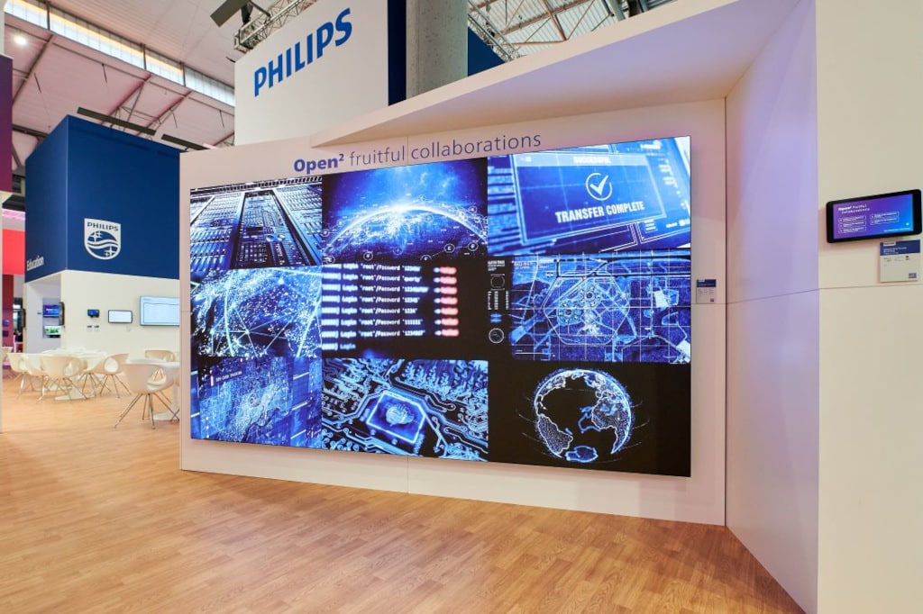 Philips L-Line 6300 dvLED auf der InfoComm 2023