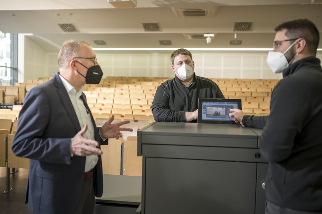 Personen in Uni Bamberg Hörsaal