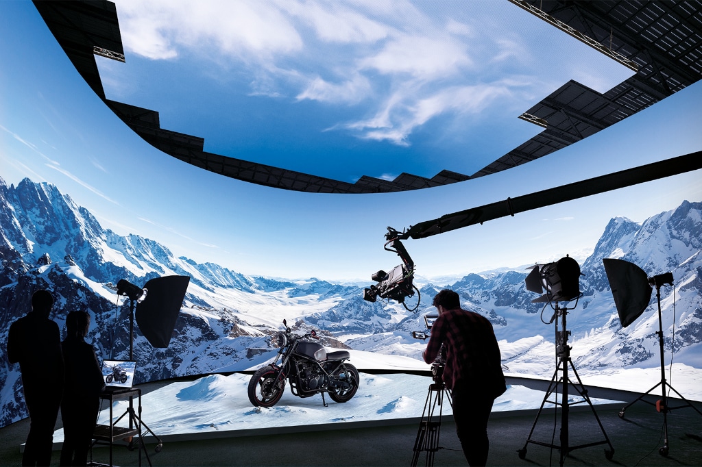 Samsung The Wall for Virtual Production bei Filmproduktion, Kulisse: Schnee