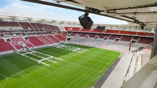 RCF-Lautsprecher im Stadion Stuttgart