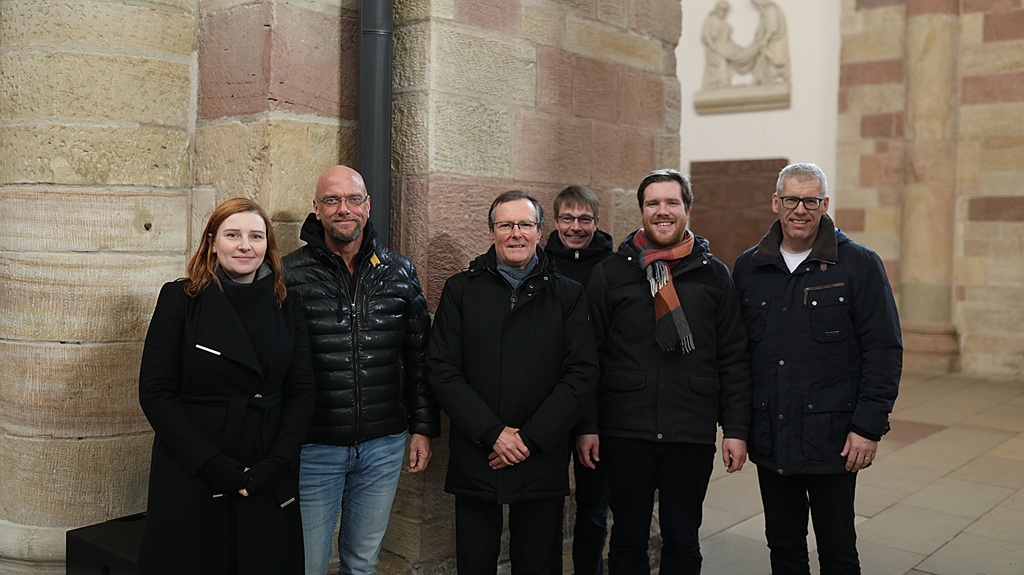 Dom-Team samt Technik- Dienstleister 