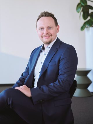 Benedikt Bonnmann, Vorstand adesso AG