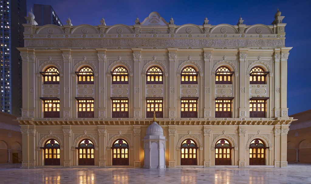 Renkus-Heinz ICONYX beschallt die renovierte Saifee-Moschee in Mumbai