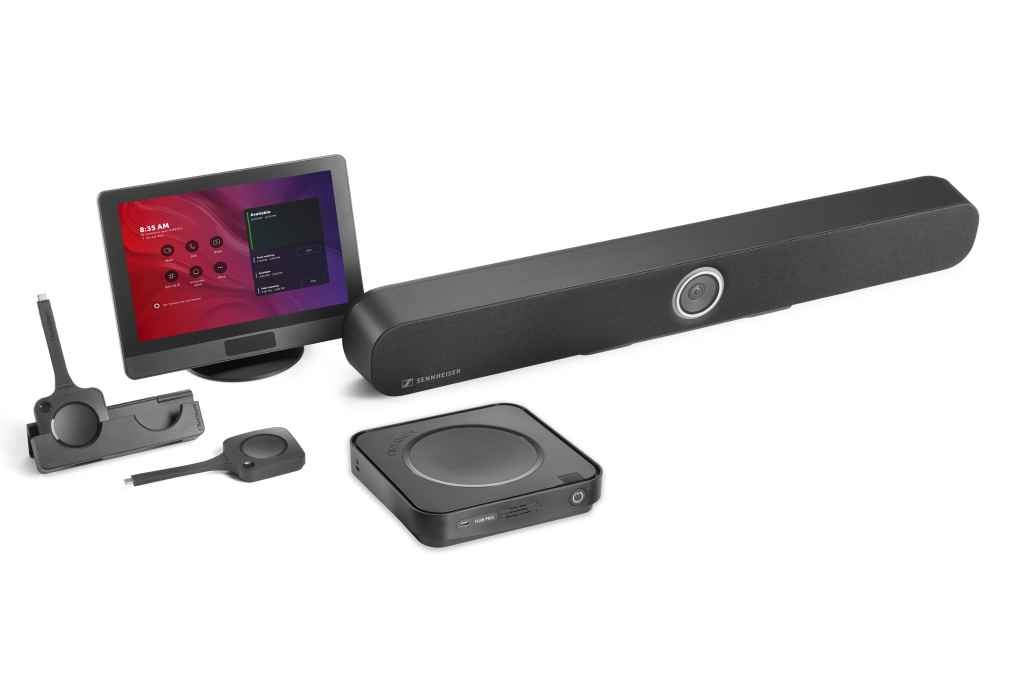 Clickshare-Komponenten wie Touchdisplay und Videobar